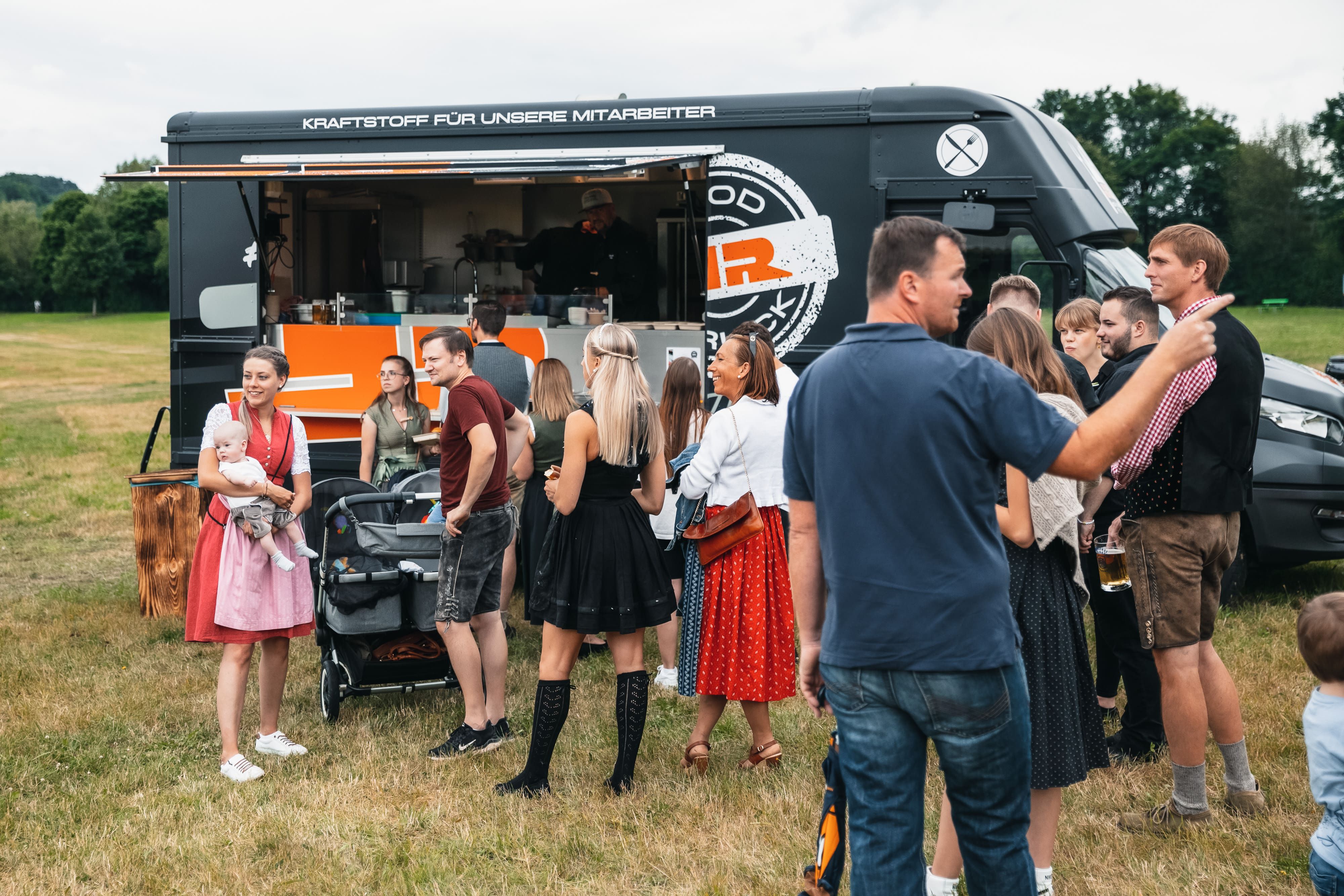 Beim Sommerfest der Josef Rädlinger Unternehmensgruppe feierten alle Mitarbeiter gemeinsam