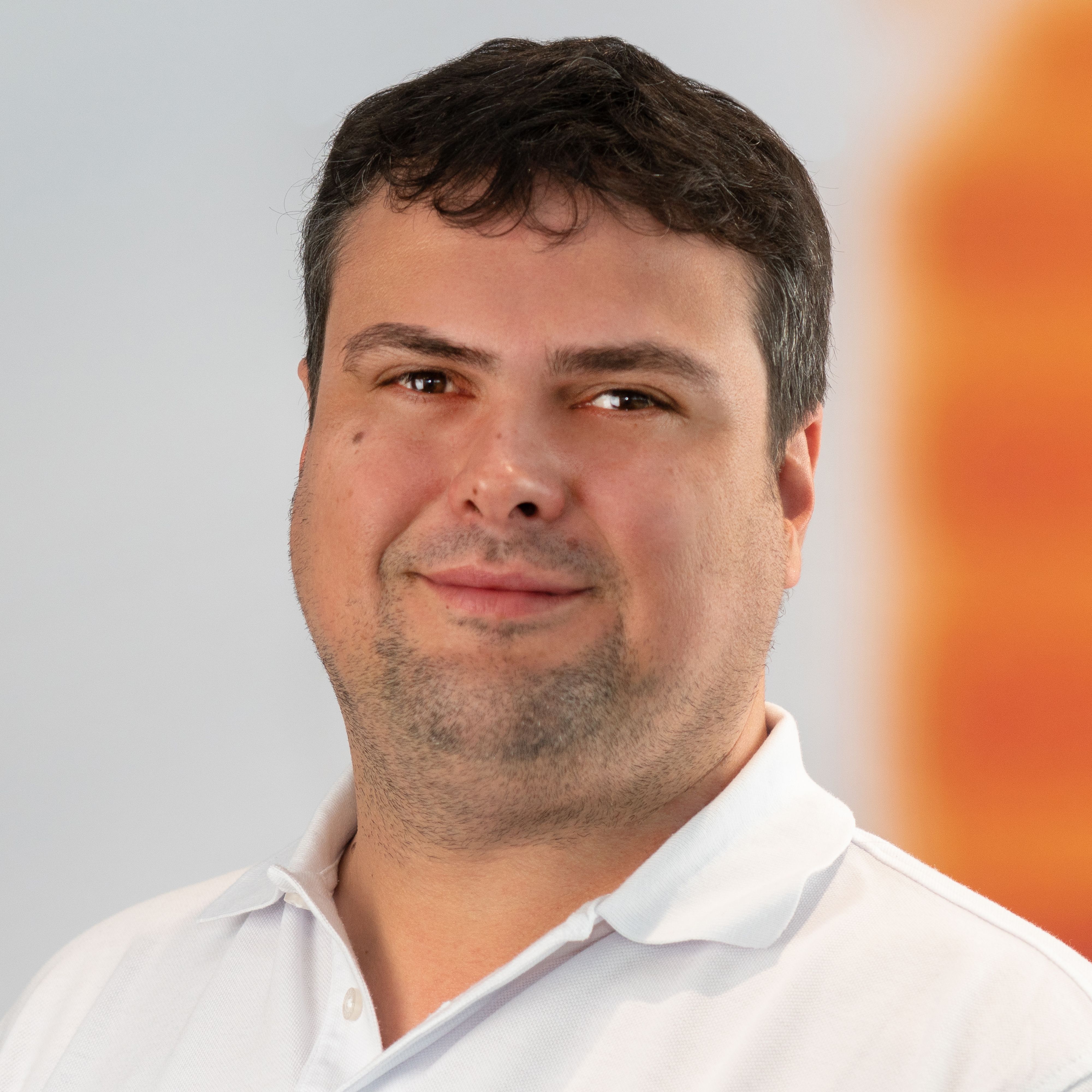 Portrait Martin Macht, Oberbauleiter Netzbau, Josef Rädlinger Bauunternehmen GmbH