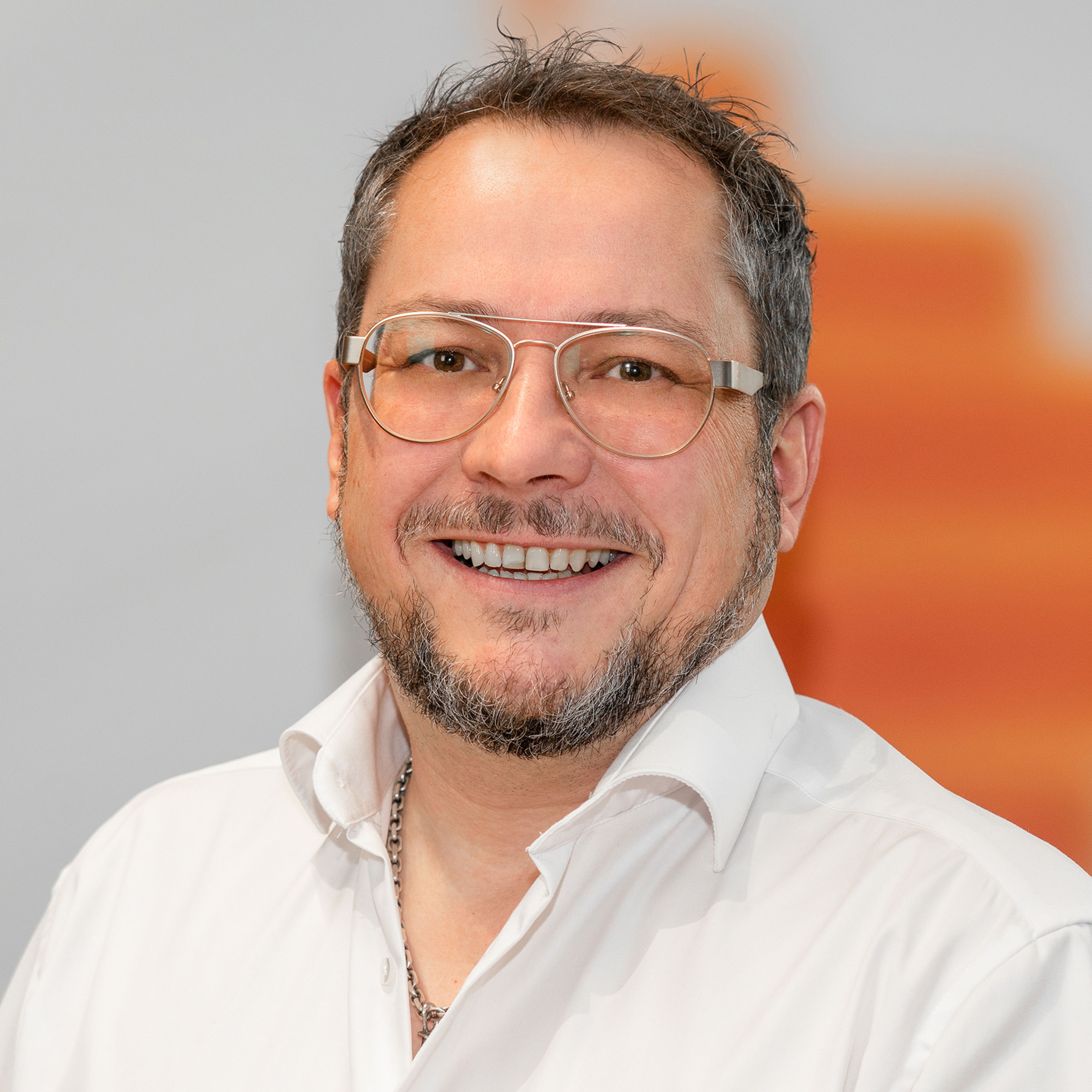 Portrait Thomas Jobst, Abteilungsleiter Bahnbau, Josef Rädlinger Bauunternehmen GmbH