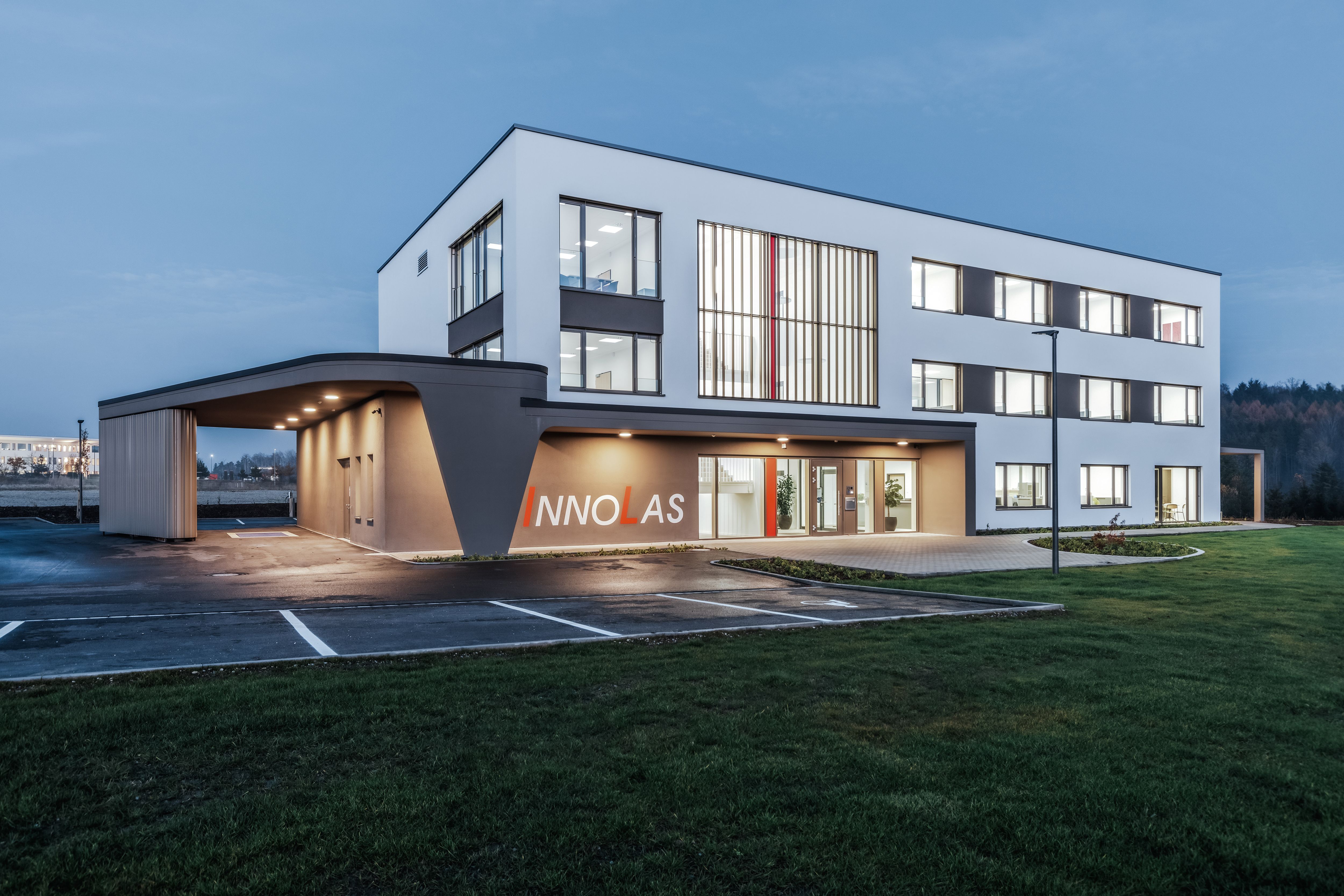 Firmengebäude InnoLas Windorf: Außenansicht