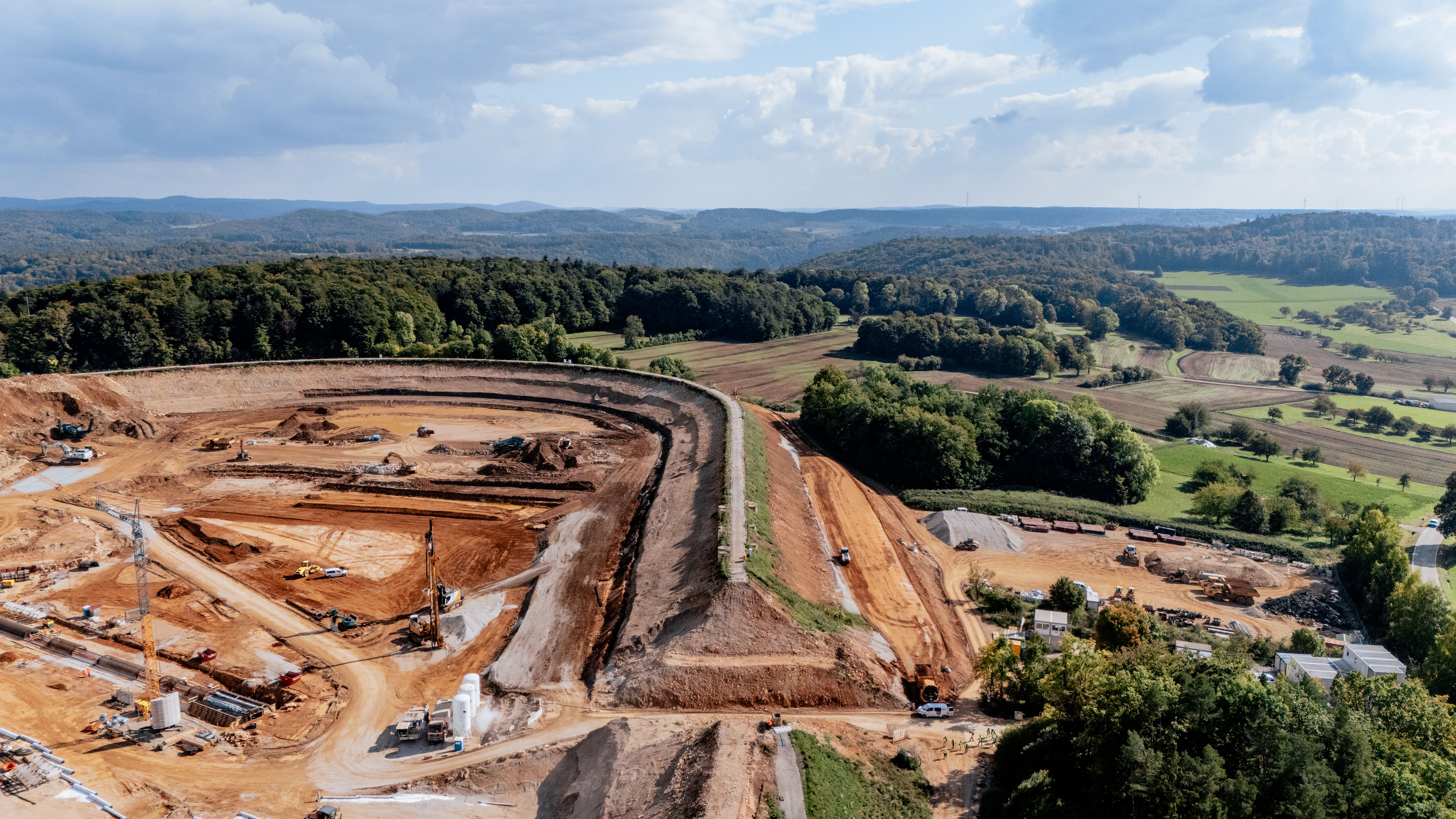 Pumpspeicherkraftwerk Happurg, Sanierung Oberbecken: Luftaufnahme der Baustelle